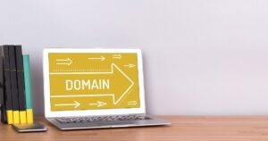 how to choose a domain name