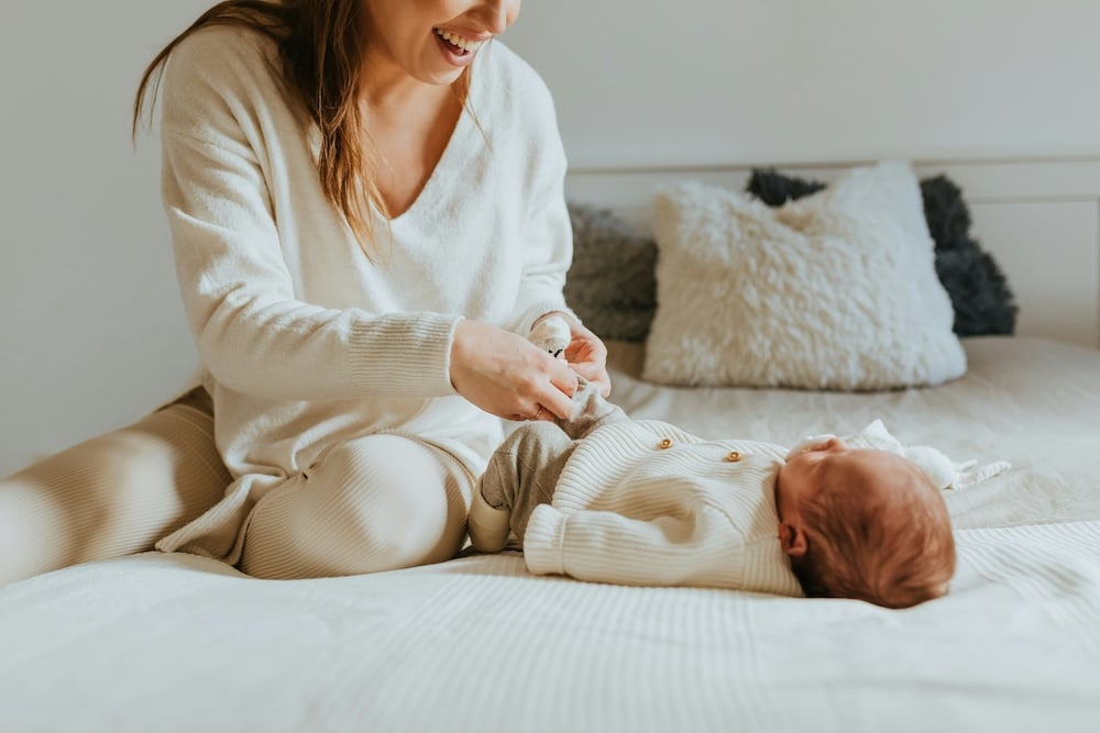 Postpartum doula jobs include supporting new mothers with newborn infant and baby care during the day or through overnight newborn care